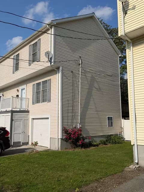14 Robey St #14, Boston, MA 02119