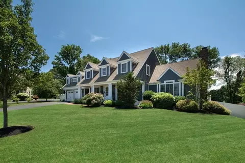 38 Lauren Ln, Scituate, MA 02066