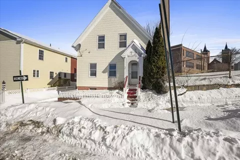 Exterior - 52 Harrison St, Worcester, MA 01604 photo 2 of 6