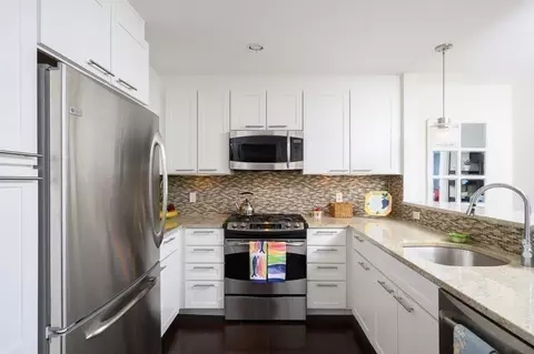 Kitchen - 23 Shipyard Dr #206, Hingham, MA 02043 photo 1 of 2