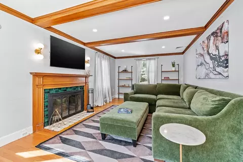 67 Risley Rd, Brookline, MA 02467 photo 8