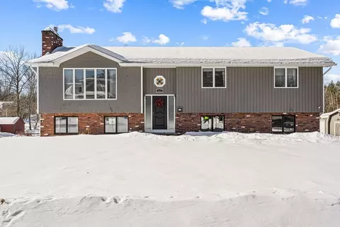 67 Boynton Ave, South Hadley, MA 01075