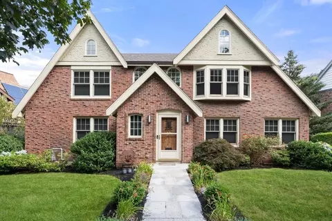 115 Clark Rd, Brookline, MA 02445