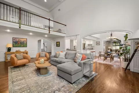 1 Old Colony Dr, Dover, MA 02030 photo 15