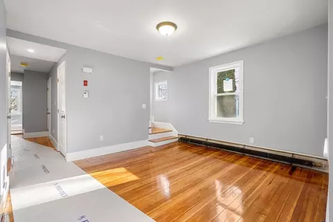Living - 49 Eade, Lynn, MA 01902 photo 2 of 8