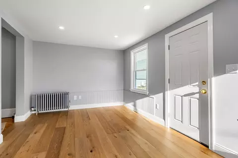 Living - 49 Eade, Lynn, MA 01902 photo 8 of 8