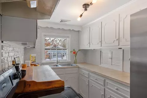 Kitchen - 54 Birch Rd, Andover, MA 01810 photo 3 of 3