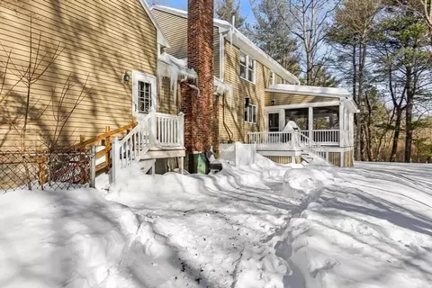 Exterior - 68 Sanborn Ln, Reading, MA 01867 photo 4 of 8