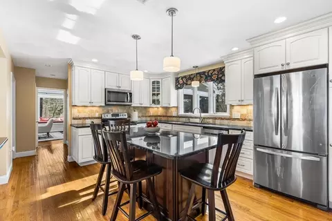 Kitchen - 68 Sanborn Ln, Reading, MA 01867 photo 2 of 4