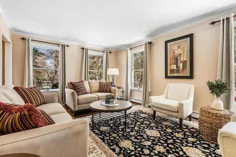 Living - 68 Sanborn Ln, Reading, MA 01867 photo 1 of 4