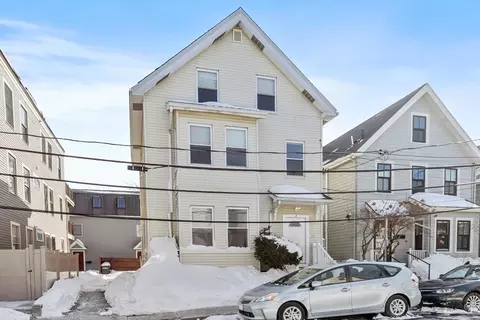 17 Buckingham St #2, Somerville, MA 02143