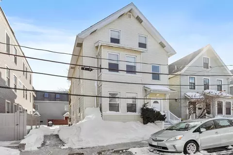 17 Buckingham St #3, Somerville, MA 02143