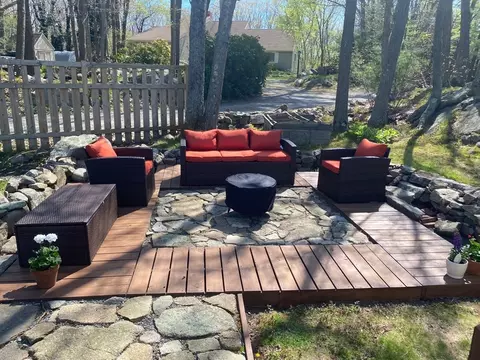 Exterior - 2 Cobblers Ln, Beverly, MA 01915 photo 4 of 4