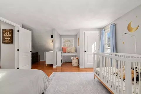 Bedroom - 2 Cobblers Ln, Beverly, MA 01915 photo 6 of 6