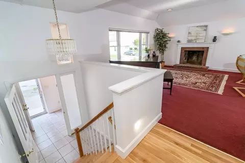 Entry Way - 15 Mackintosh Ave, Needham, MA 02492 photo 1 of 1