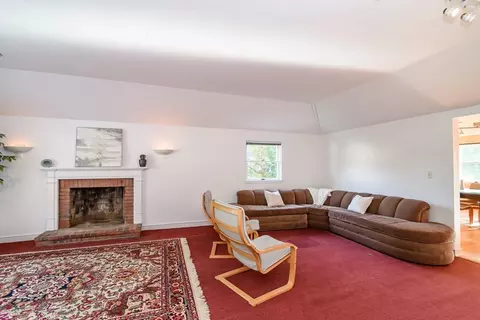 Living - 15 Mackintosh Ave, Needham, MA 02492 photo 1 of 4