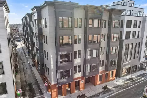 39 A St #19, Boston, MA 02127
