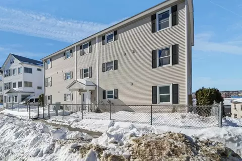 172 Perry Ave #1A, Worcester, MA 01610