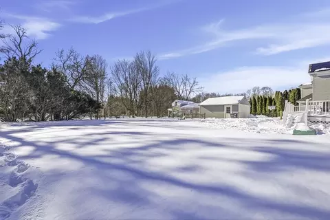 26 Maple St, Mendon, MA 01756 photo 40