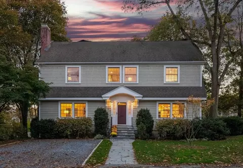 14 Wedgewood Rd, Newton, MA 02465