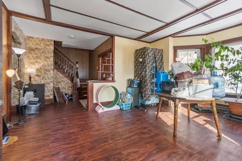 35 Ball St, Orange, MA 01364 photo 4