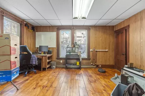 35 Ball St, Orange, MA 01364 photo 16