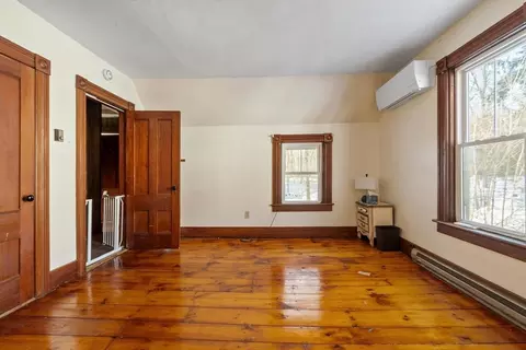 35 Ball St, Orange, MA 01364 photo 21