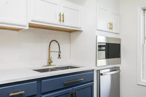 40 Devon St #3, Boston, MA 02121 photo 8