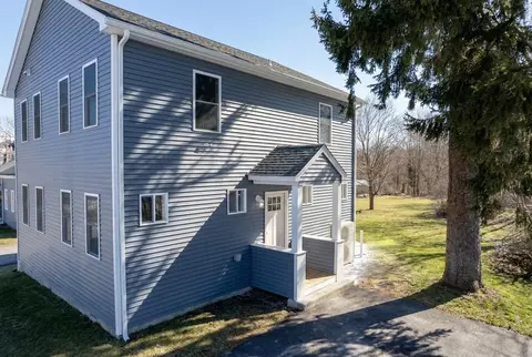 21 Liberty Ct, Rockland, MA 02370