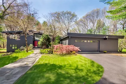 45 Winter St, Lincoln, MA 01773
