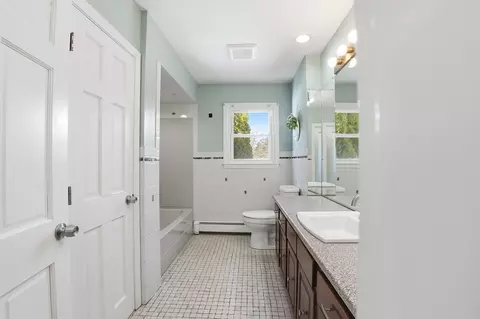 Bath - 12 White St, Acushnet, MA 02743 photo 1 of 4