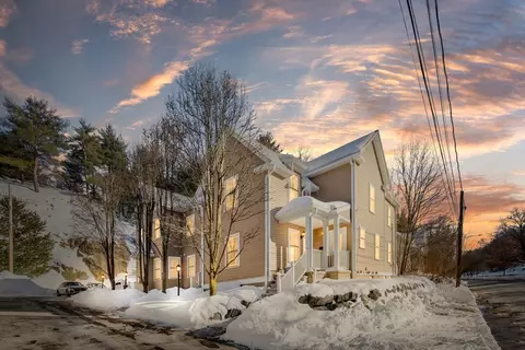 824 Main St #1, Wakefield, MA 01880