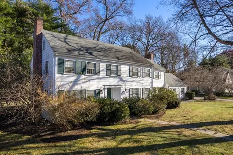 20 Arden Rd, Wellesley, MA 02482 photo 4