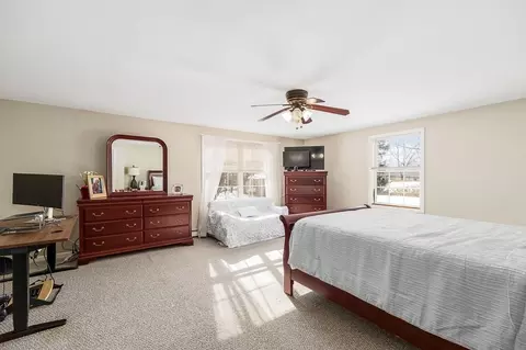 Bedroom - 10 Emerald St, Gloucester, MA 01930 photo 2 of 7