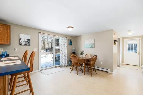 Dining - 10 Emerald St, Gloucester, MA 01930 photo 1 of 3