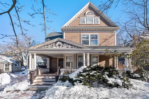 16 Prescott St, Newton, MA 02460