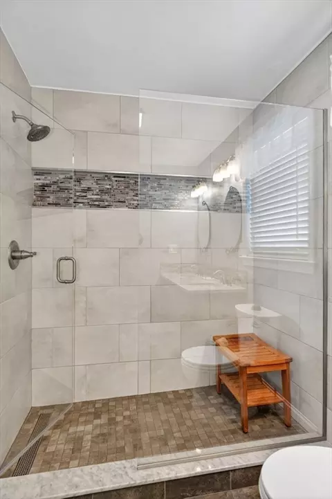 18 Jay Dr, Framingham, MA 01701 photo 23