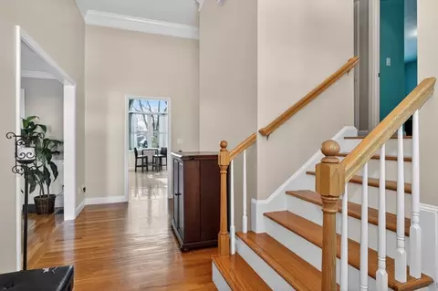 18 Jay Dr, Framingham, MA 01701 photo 3