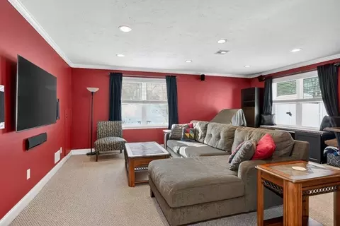 18 Jay Dr, Framingham, MA 01701 photo 15