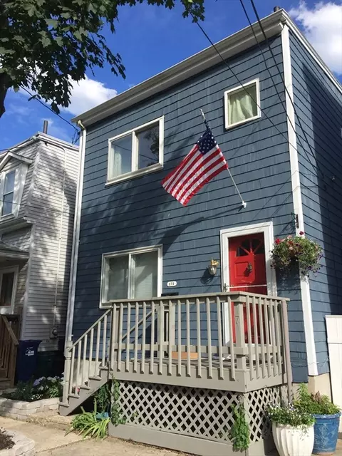 171 Coleridge, Boston, MA 02128