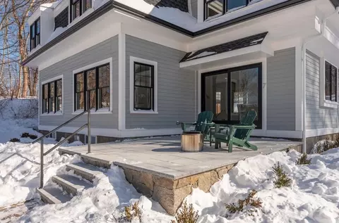 7 Colburn St, Gloucester, MA 01930 photo 10