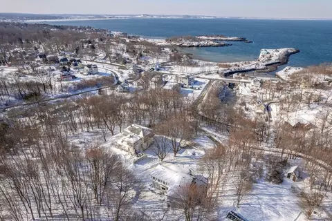 7 Colburn St, Gloucester, MA 01930 photo 2