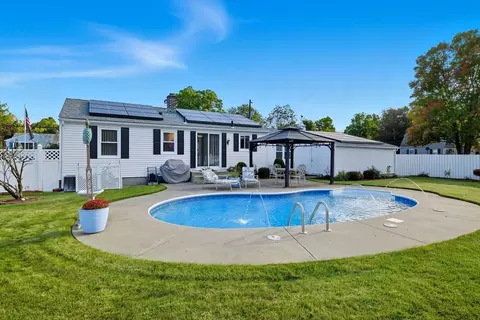 Exterior - 46 Overlea Dr, Springfield, MA 01119 photo 2 of 12