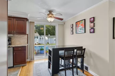 Dining - 46 Overlea Dr, Springfield, MA 01119 photo 2 of 2