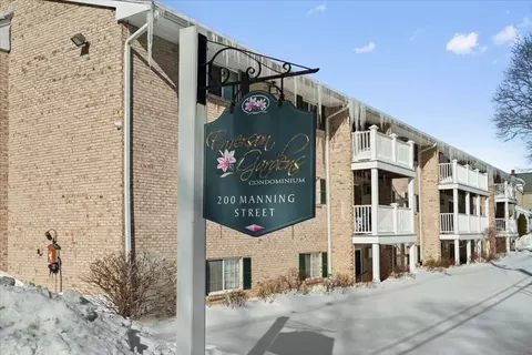 200 Manning St #20A, Hudson, MA 01749