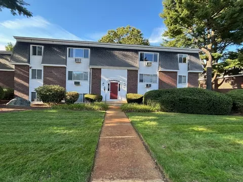 37 Will Dr #12, Canton, MA 02021