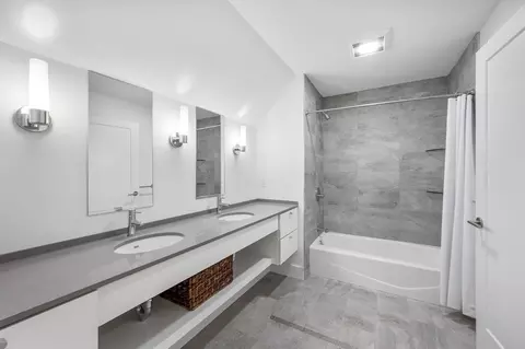 Bath - 54 Baker Hill Dr, Hingham, MA 02043 photo 3 of 3
