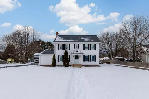 113 Main St, Oxford, MA 01540