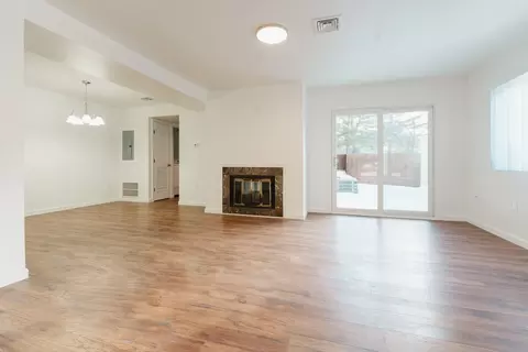 67 Greenbrook Dr #67, Stoughton, MA 02072