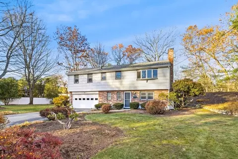 31 Styles Dr, Peabody, MA 01960